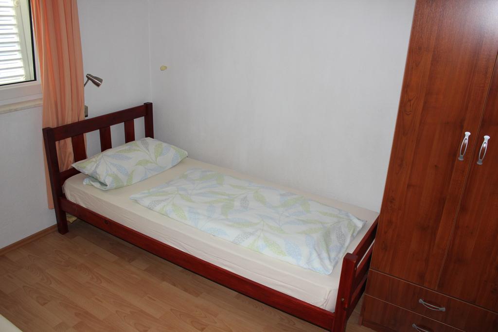 Apartments 4 Dolphins Rogoznica  Habitación foto